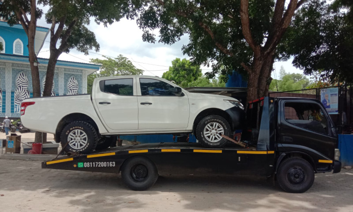 Mobil Derek Towing di Metro Lampung 08117200163